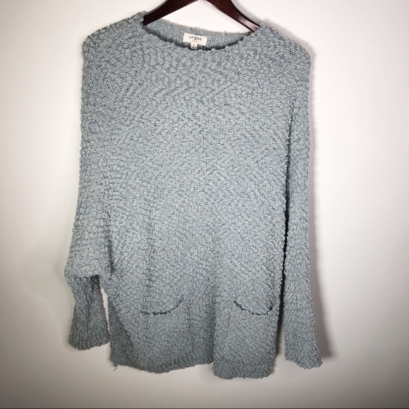 Umgee Sweaters - ⚡️Umgee Light Blue Knit Pull Over Sweater Medium